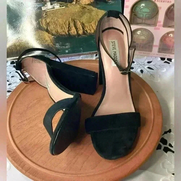Steve Madden Women's Carrson Block Heel Black Suede Sandal Size 9.5 M - Picture 9 of 14